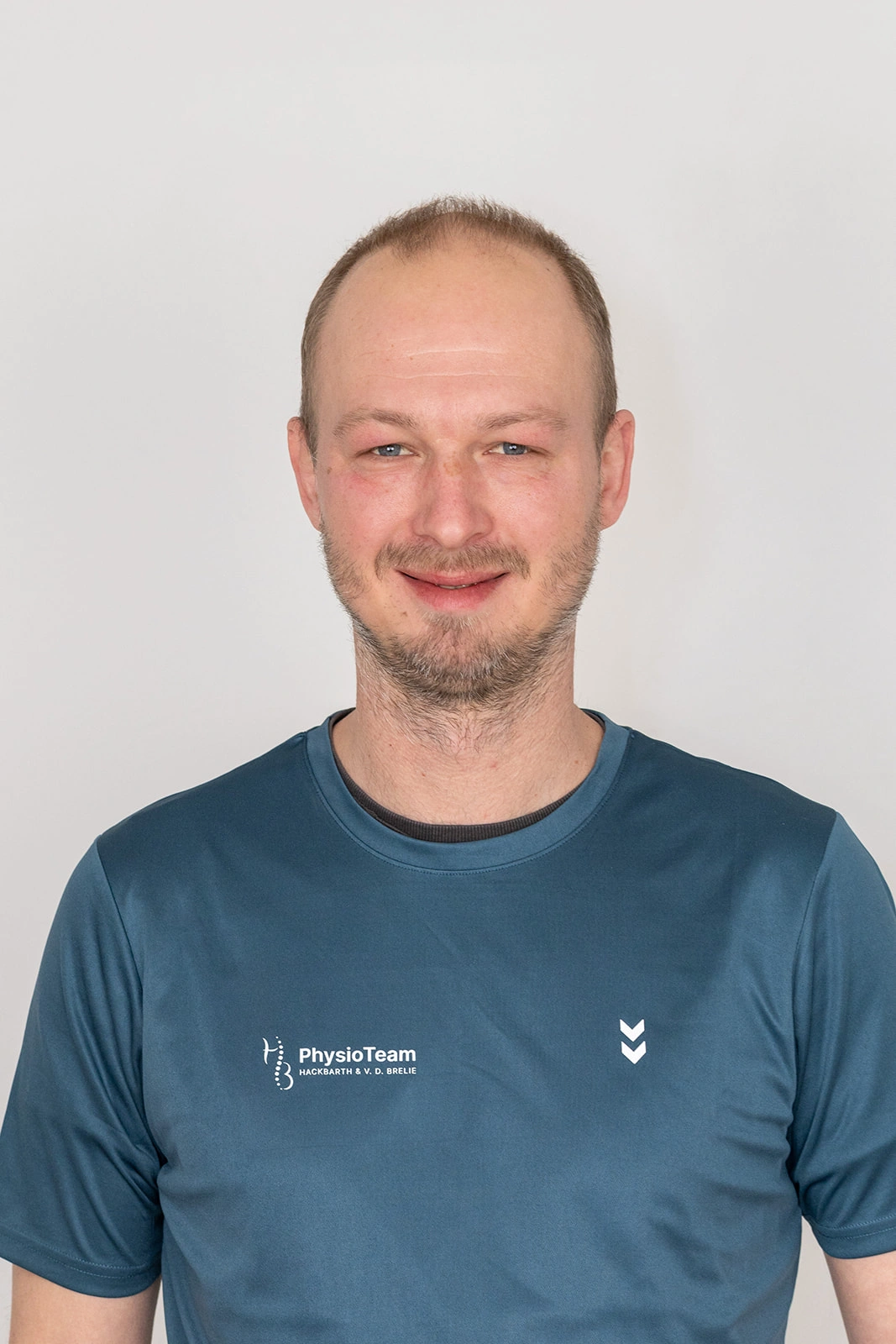 Physiotherapeut Jasper von der Brelie aus der Praxis PhysioTeam HB in Bad Fallingbostel.